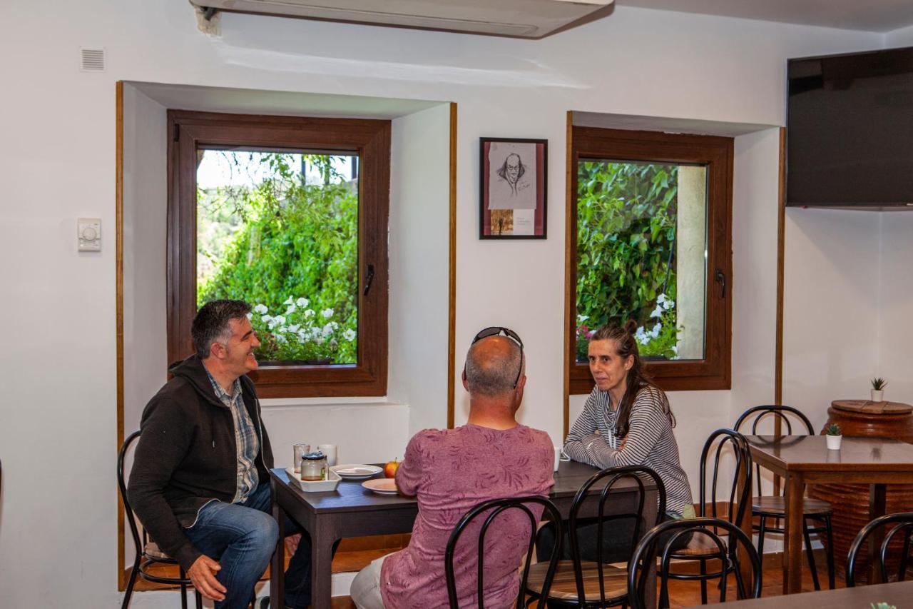 El Albergue De Sigueenza Esterno foto