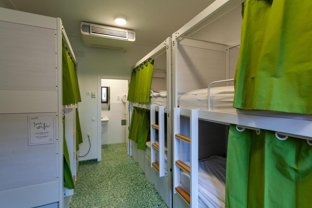 El Albergue De Sigueenza Esterno foto